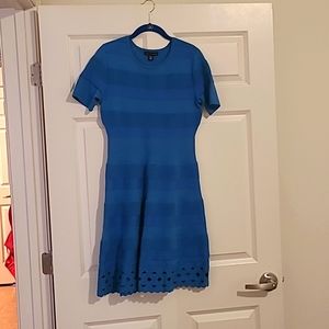 Saks Fifth Ave knit dress size 6 never worn